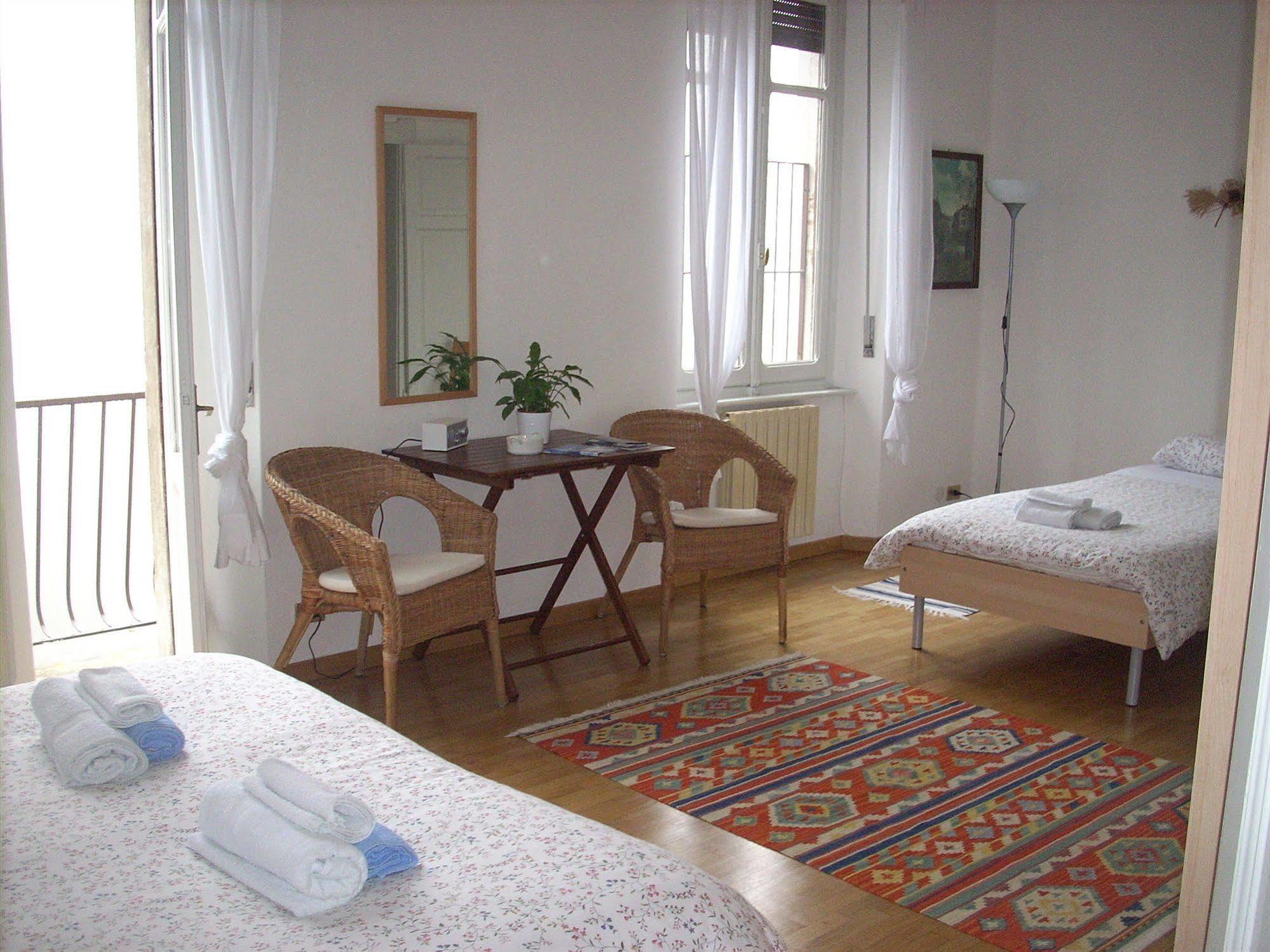 B&B I Ghiri Bergamo Exteriör bild